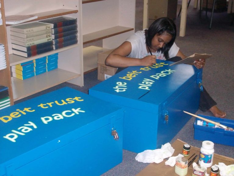 Preparing the Steel Trunks for distribution